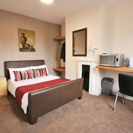 Central Hotel Cheltenham By Roomsbooked Eksteriør bilde