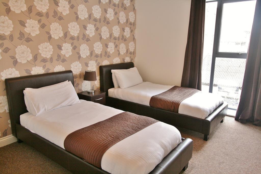 Central Hotel Cheltenham By Roomsbooked Eksteriør bilde