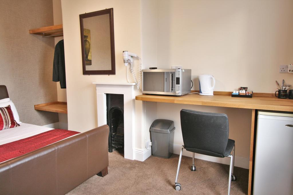 Central Hotel Cheltenham By Roomsbooked Eksteriør bilde