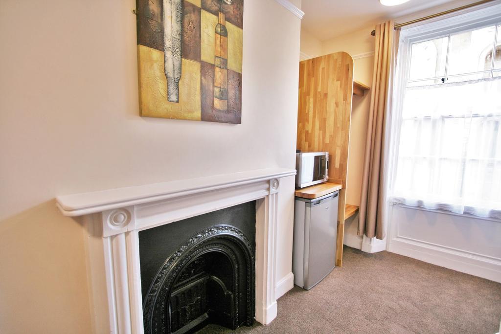 Central Hotel Cheltenham By Roomsbooked Eksteriør bilde