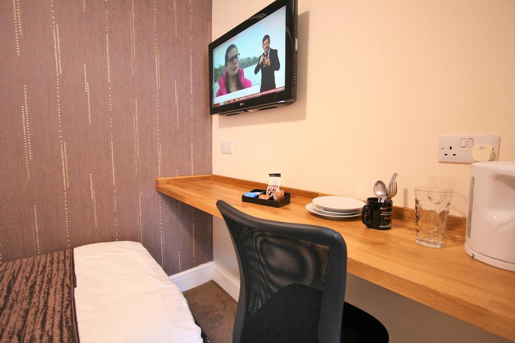 Central Hotel Cheltenham By Roomsbooked Eksteriør bilde