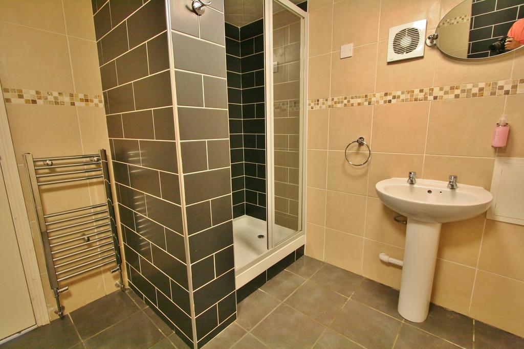 Central Hotel Cheltenham By Roomsbooked Rom bilde